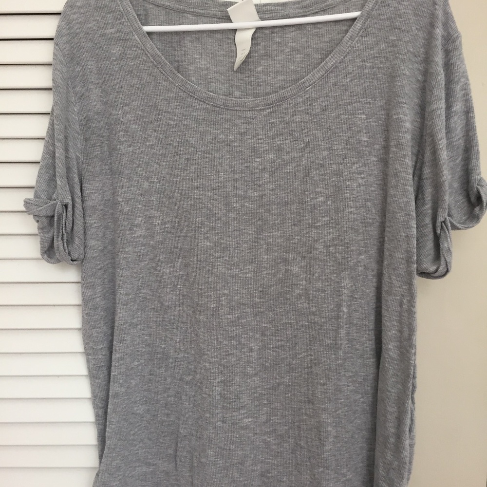 Gray Ribbed T-Shirt